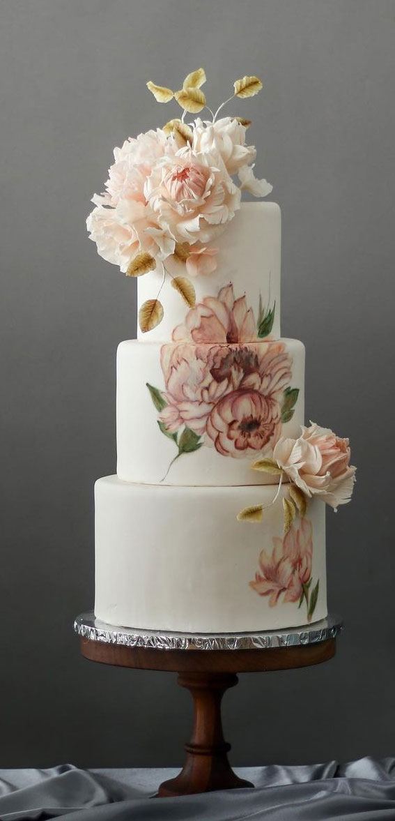 50 Romantic Wedding Cakes Love's Sweet Symphony : Blue & White