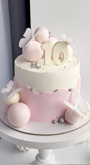 55 Cute Cake Ideas For Your Next Party Two Toned Cake For 10th Birthday