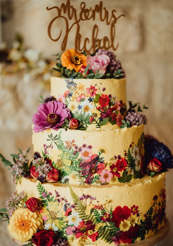 16 Rustic Edge Floral Cake | Who Made the Cake!