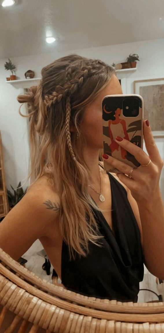 40 Summer Festival Hairstyle Ideas : Pink Glitter + Space Buns