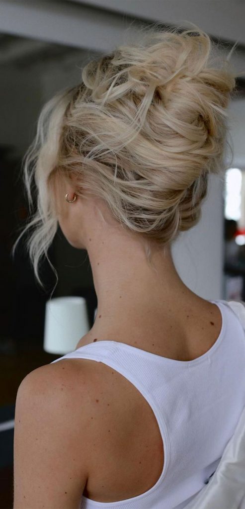 40 Updo Hairstyles Perfect For Any Occasion Blonde Messy French Twist 