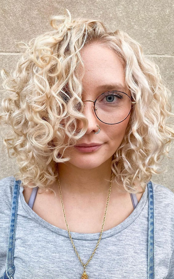 17 Photos of Curly Blonde Hair to Show Your Stylist | NaturallyCurly.com