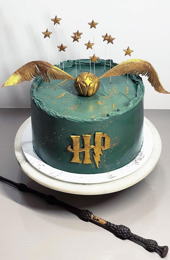 40 The Magical Harry Potter Cake Ideas : Four Tier Cake Harry
