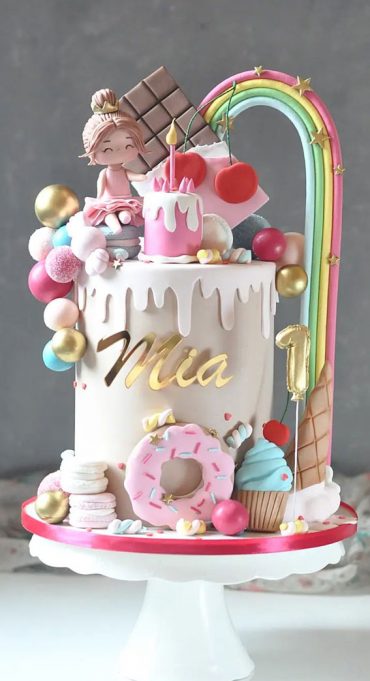 45 Cake Ideas to Remember for Baby's First Milestone : Pastel Rainbow ...