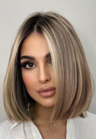 Sophisticated Hair Colour Ideas for a Chic Look : Mushroom Blonde Long Bob