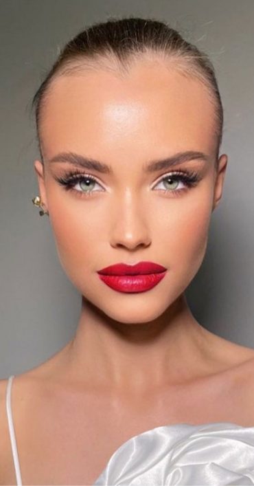 32 Radiant Makeup Looks To Make You Glow On Your Big Day Glowing