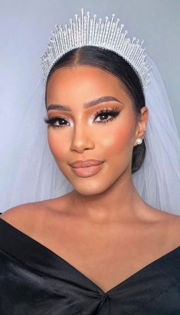 Dreamy Wedding Makeup Ideas For The Hopeless Romantic Glowing Bride