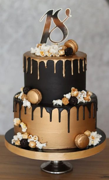 18th Birthday Cake Ideas for a Memorable Celebration : Black & Gold ...