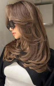 50 Chic and Versatile Medium Layered Haircut Ideas : Foggy Light Beige ...