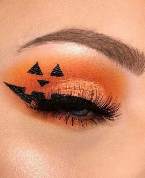 Creative Halloween Makeup Looks : Simple But Creative Jack-O-Lantern 