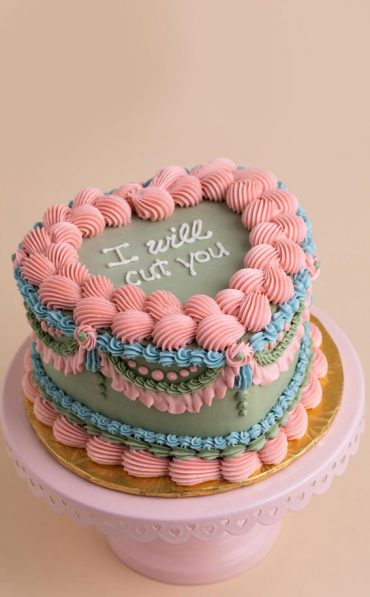 Sweetheart Valentine's Cake Ideas Love in Every Layer : Edgy Elegance