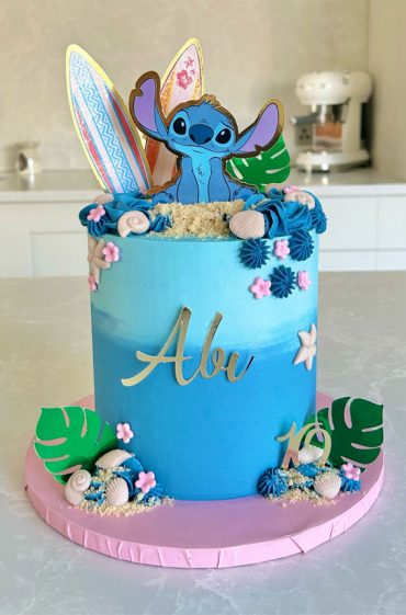 50 Birthday Cake Ideas for Every Celebration : Stitch's Aloha Adventure ...