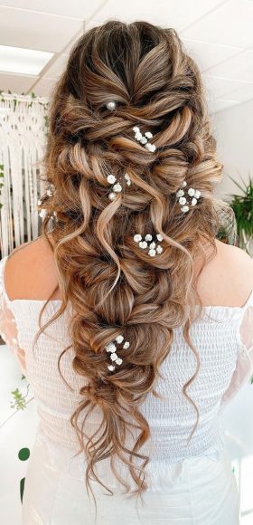 Unlock Your Style 30 Hairdos to Transform Your Look : Whimsical ...