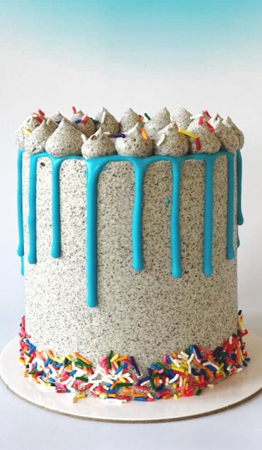 30 Dazzling Confetti Cake Ideas for Every Celebration : Confetti Oreo ...