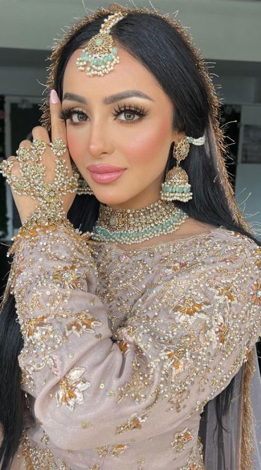 32 Bridal Makeup Ideas For A Radiant Look Radiant Asian Bridal Look