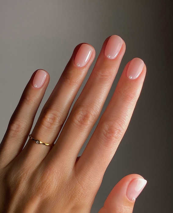 Classy Short Wedding Nails : Glossy Nude with Elegant Pearl Accents