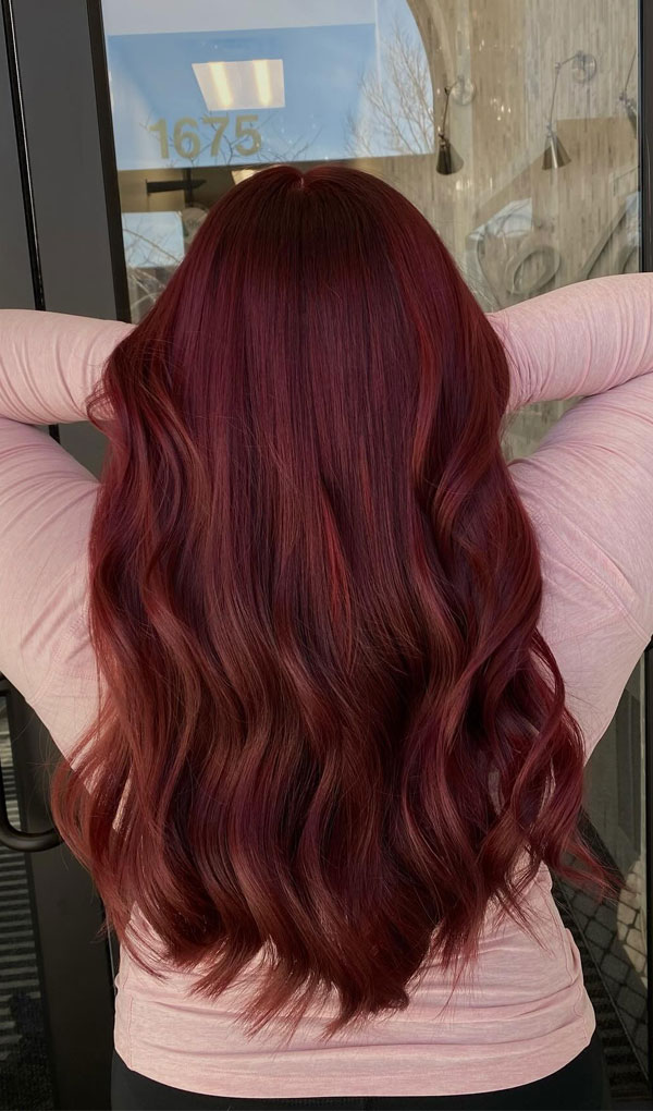 30 Radiant Red Hair Shades for Autumn : Deep Mulberry Curls