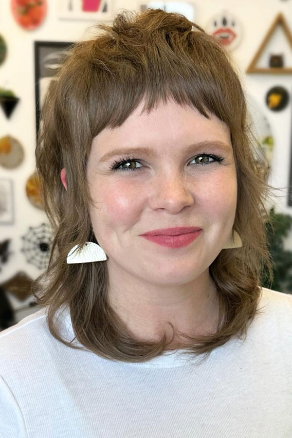 Shoulder Length Modern Mullet with Micro Bangs, shoulder length haircut