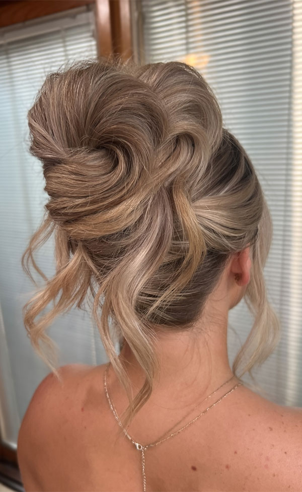 Tousled High Bun with Soft Curls, 90s inspired high updo, Updo Hairstyle, updo wedding hairstyle