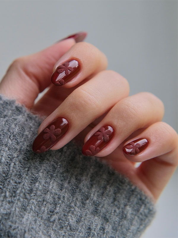 30 Cute Autumn Nail Designs to Fall For This Season : Textured Floral Nails