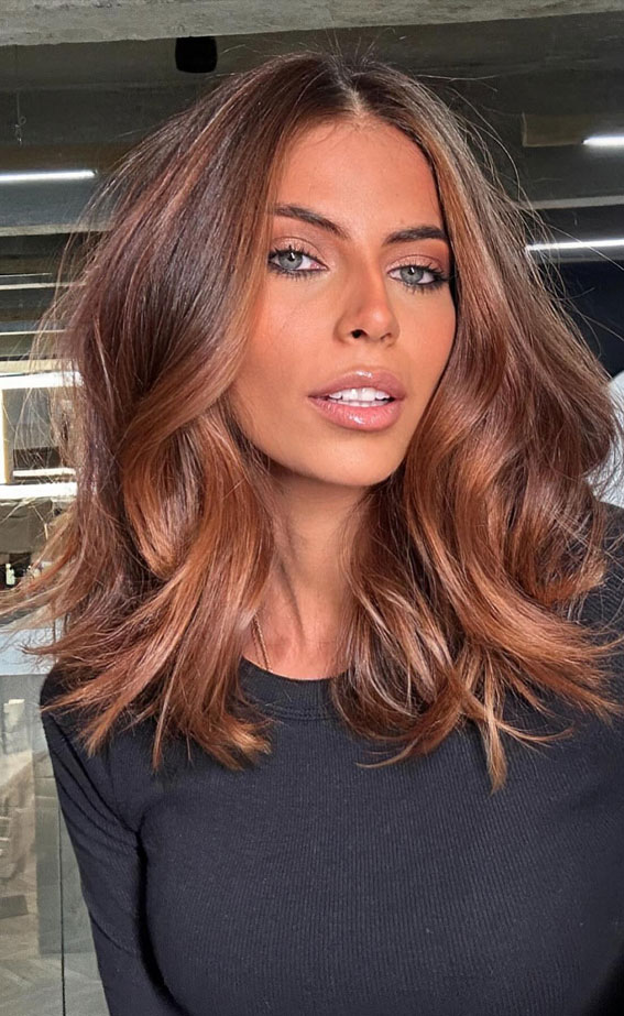 30 Best Hair Colours for Autumn and Winter : Toasted Caramel Lob