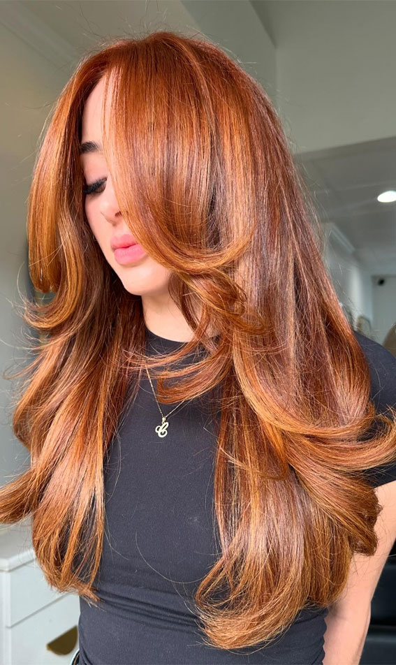 30 Best Hair Colours for Autumn and Winter : Golden Honey Layers