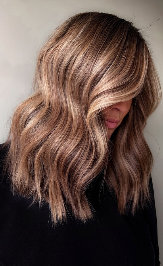 Mushroom Blonde Waves, best hair colour for autumn and winter