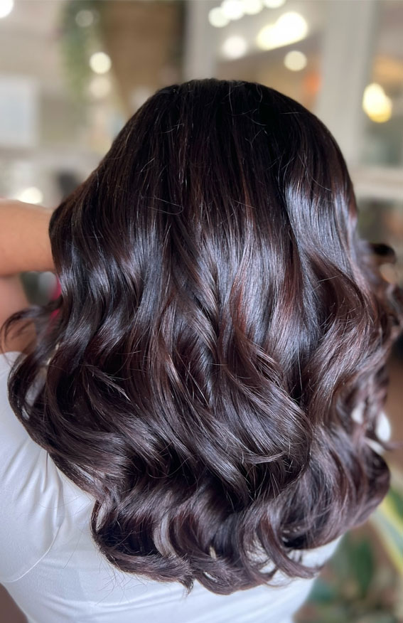 Glossy Mocha Brown, hair colours, Subtle hair colour for dark hair, Subtle hair colour for brunettes, Subtle hair colour for brown hair, Best subtle hair colour