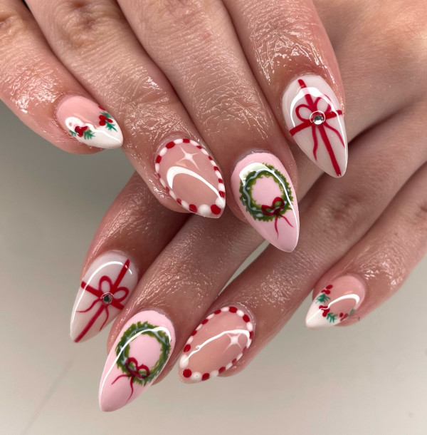 From Subtle to Sparkly Christmas Nails That Wow : Wreaths & Bows Christmas Elegance