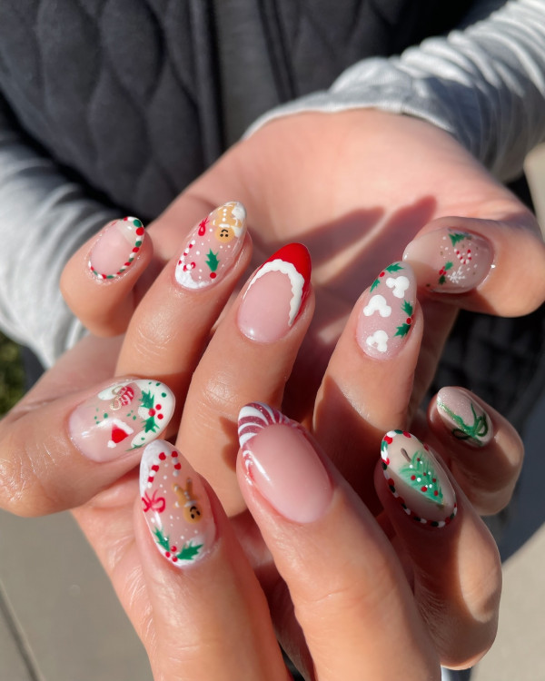 Wreaths & Bows Christmas Elegance, red Christmas nails, Christmas nail art, Christmas nail ideas, Christmas nails, mix and match festive holiday nails, cute Christmas nail designs, festive holiday nails