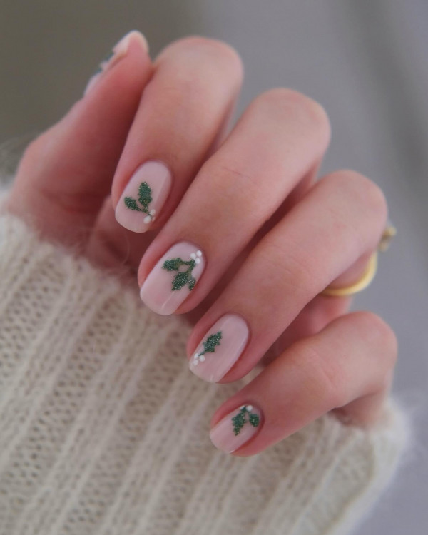 From Subtle to Sparkly Christmas Nails That Wow : Subtle Mistletoe Elegance Nails