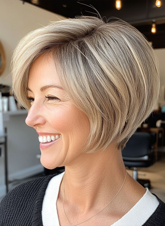 38 Pixie Bob Haircuts For Woman Over 50 : Ash Blonde Bixie with Soft Layers