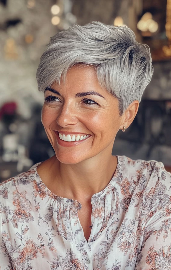 32 Pixie Haircuts For Women Over 40 : Soft Layers Bright Silver Pixie 