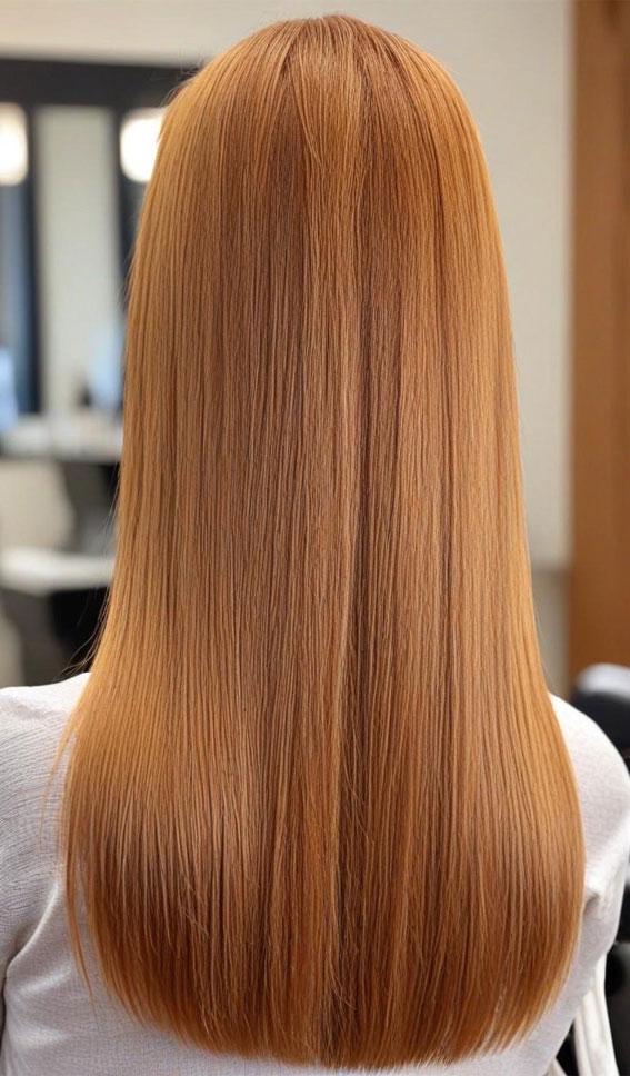 50 Stunning Hair Colours For Women : Warm Honey Blonde with a Smooth Finish