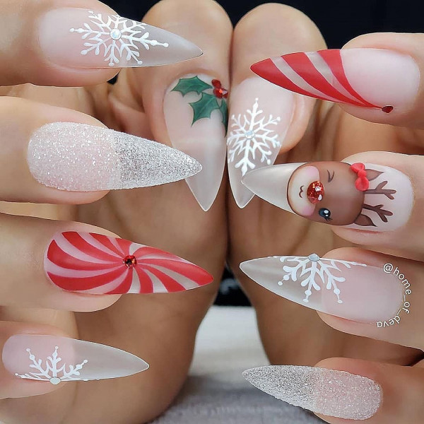 35 Cute Christmas Nail Art Ideas : Frosty Reindeer Stiletto Nails