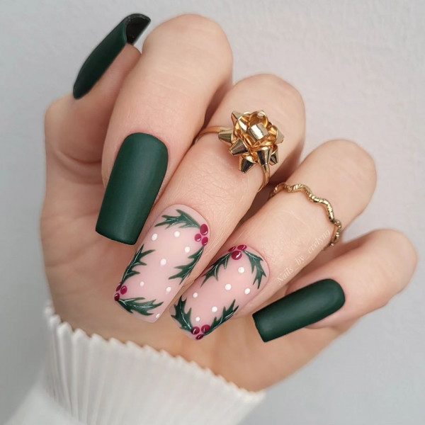 35 Cute Christmas Nail Art Ideas : Festive Holly Berry Matte Green Nails