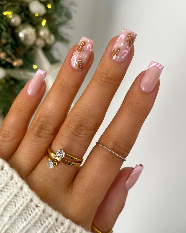 35 Cute Christmas Nail Art Ideas : Gingerbread & Candy French Tip Nails