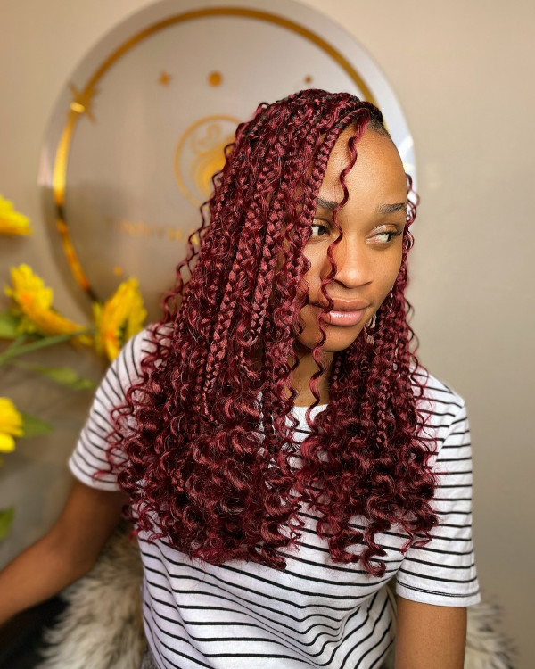 22 Gorgeous Fulani Braids With Curls for a Trendy Look : Burgundy Bliss with Bouncy Curls