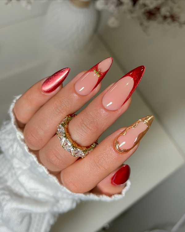 30 Elegant Christmas Nail Designs : Luxe Red and Gold Elegance