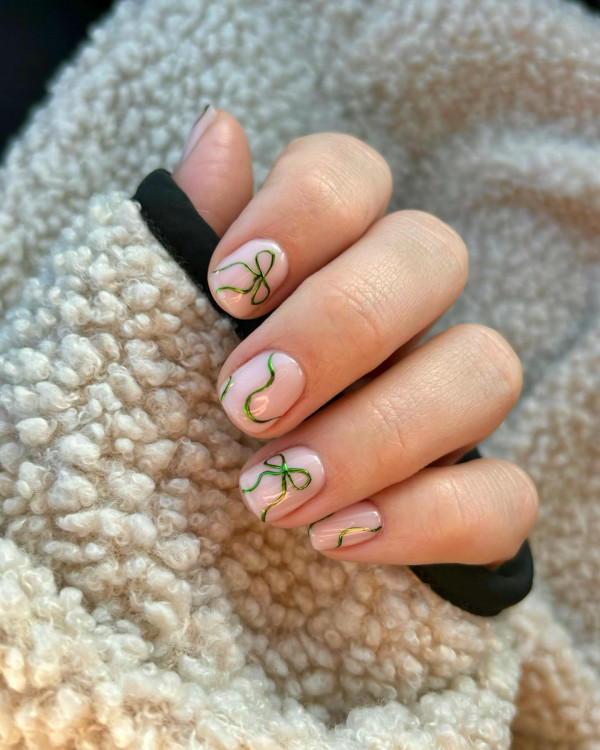 30 Elegant Christmas Nail Designs : Minimalist Dainty Bow Nails