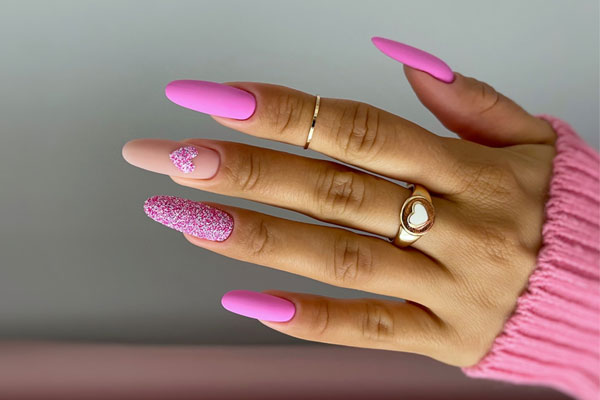 15 Cute Pink Heart Nails : Bold Pink Confetti Heart-Shaped Nails