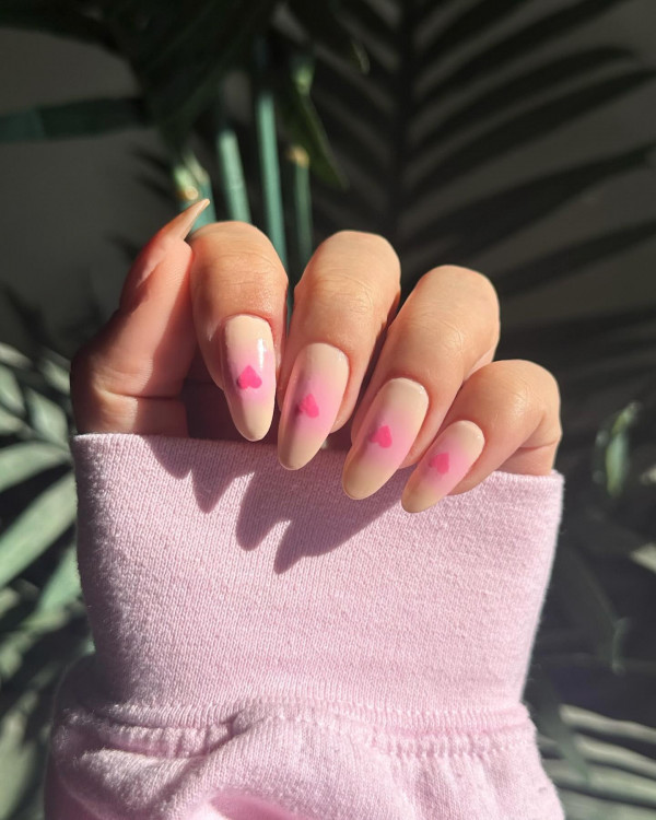 15 Cute Pink Heart Nails : Minimalist Pink Heart Nails