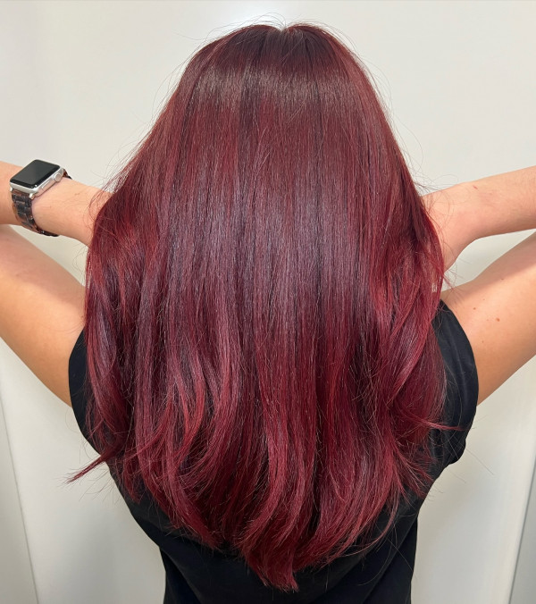 25 Red Hair Colour Ideas for a New Look: Radiant Red Burgundy Long Straight Layers