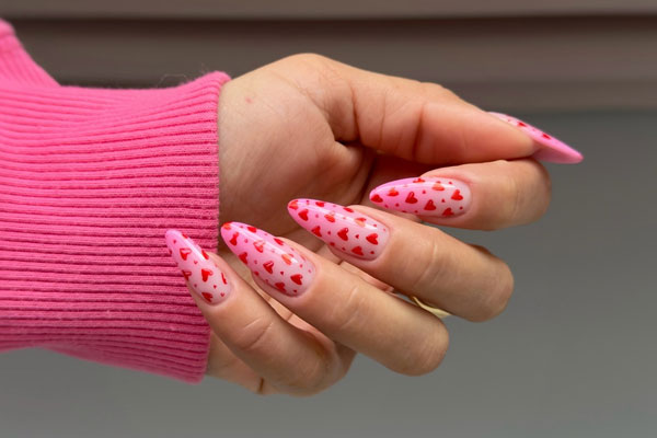 40 Charming Love Heart Accent Nail Ideas : Red Heart Pattern Subtle Ombre Bubblegum Pink Nails