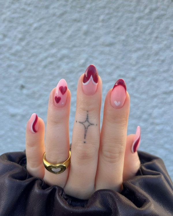 40 Charming Love Heart Accent Nail Ideas : Deep Red Love Nail Art