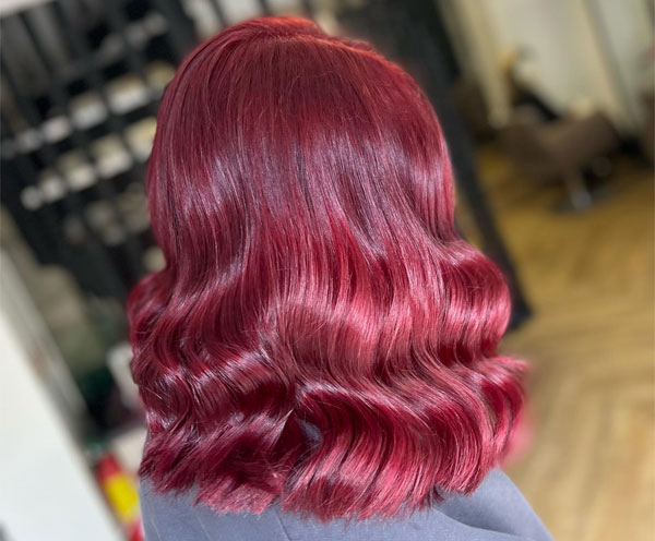 23 Juicy Cherry Hair Colour Shades : Retro Glam Ruby Waves