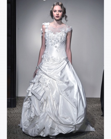 St. Pucchi wedding gowns, Autumn wedding dresses