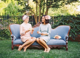 Bridesmaids tea party photos - see more : https://www.itakeyou.co.uk/wedding/bridesmaids-tea-party-photos/ Photographed by Caitlin Turner Photography