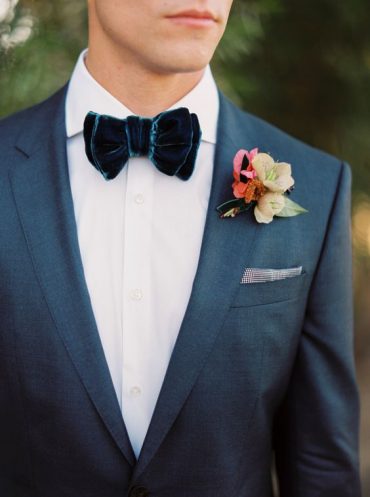 Wedding bow ties ideas for groom and groomsmen