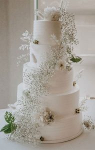 Baby's Breath Wedding Decors The Perfect Choice For A Budget Bride